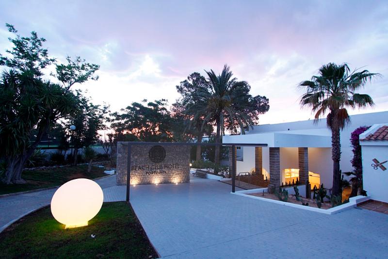 Bg Hotel Portinatx Beach Club 