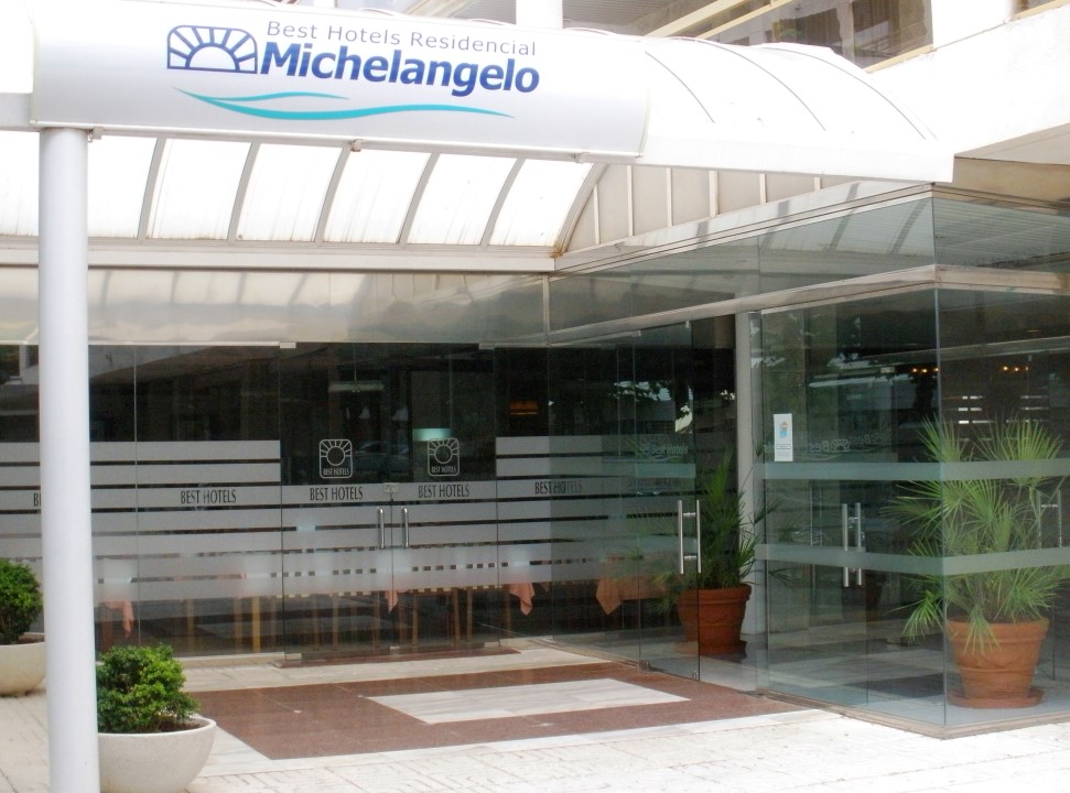 Apartamentos Best Michelangelo 