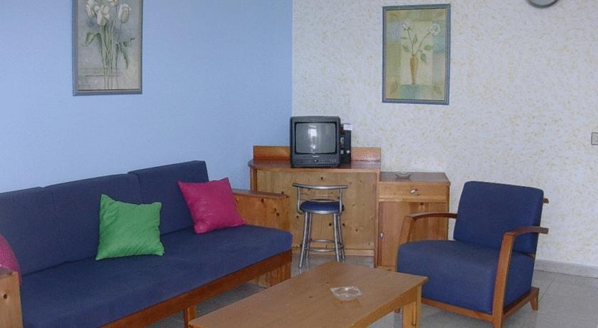 Apartamentos Montemar 