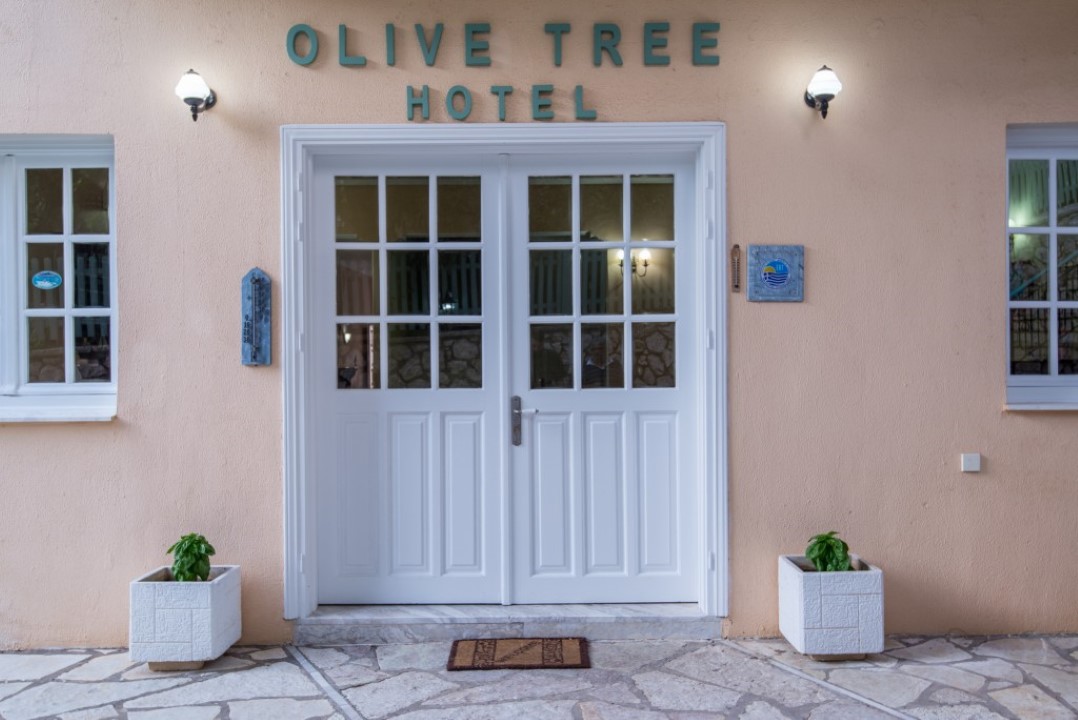 Olive Tree Hotel 