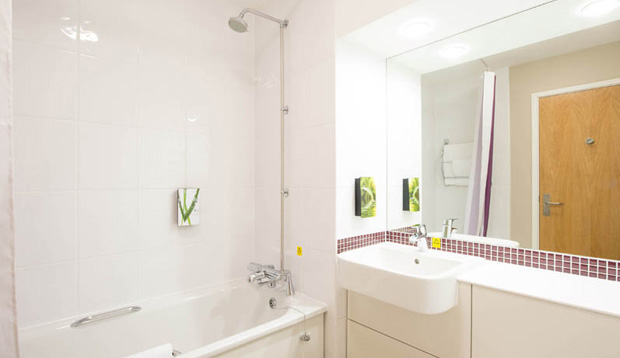 Premier Inn London County Hall 