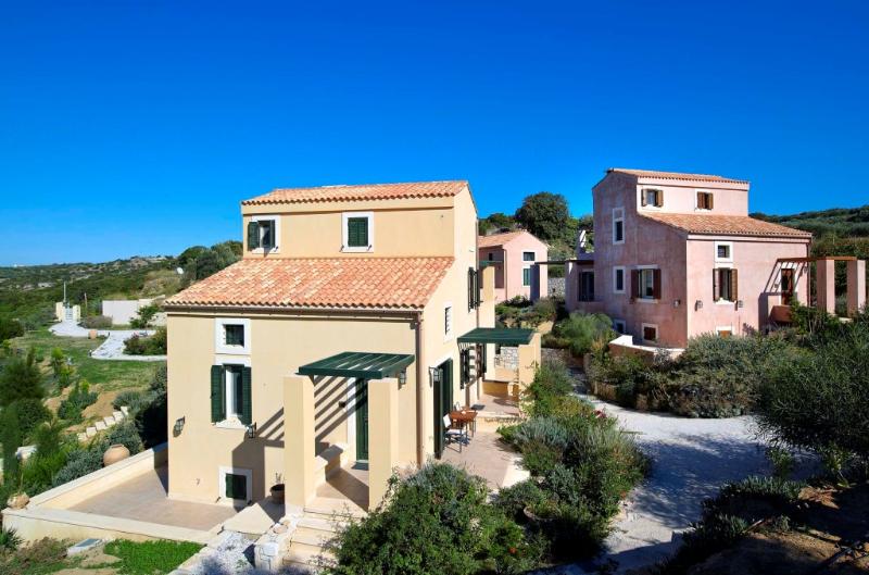 Eliathos Residence Houses 