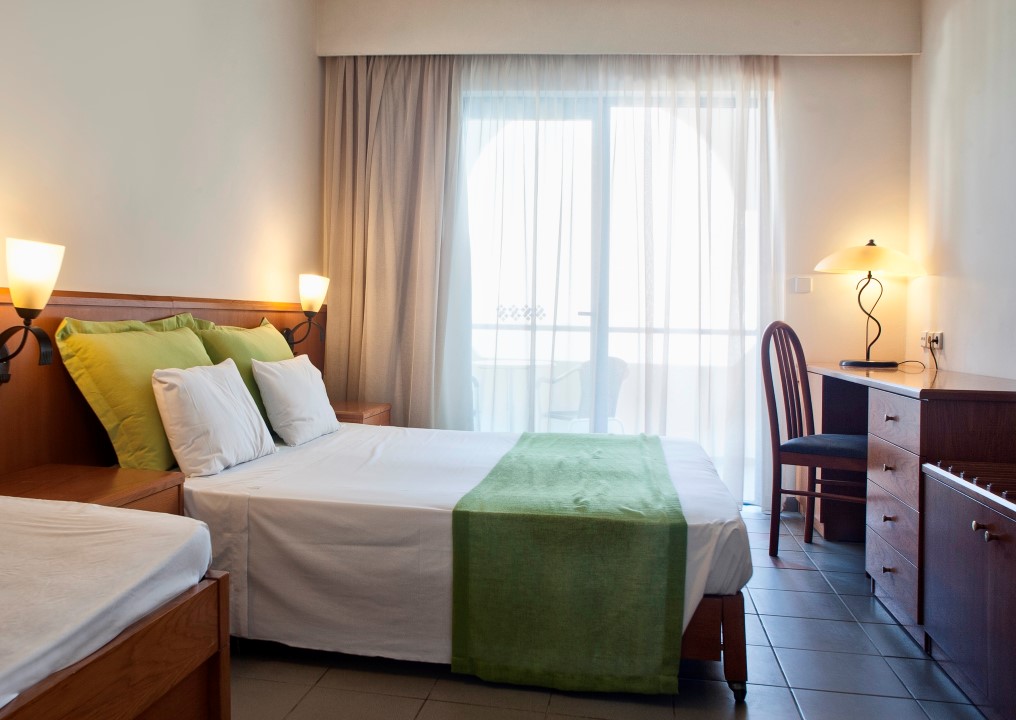 Sunrise Hotel 
