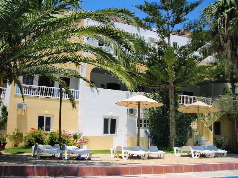Marina Hotel 