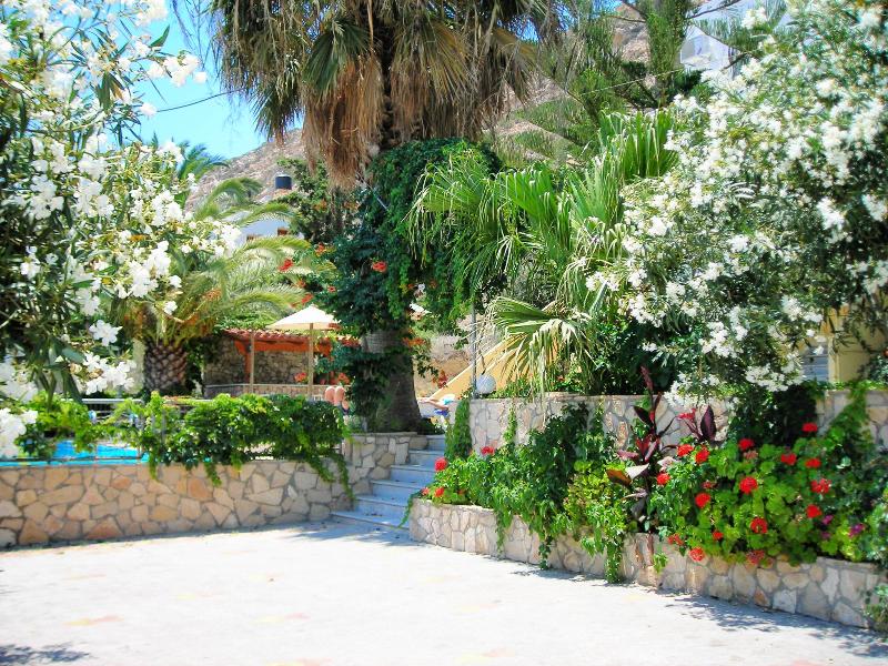 Marina Hotel 