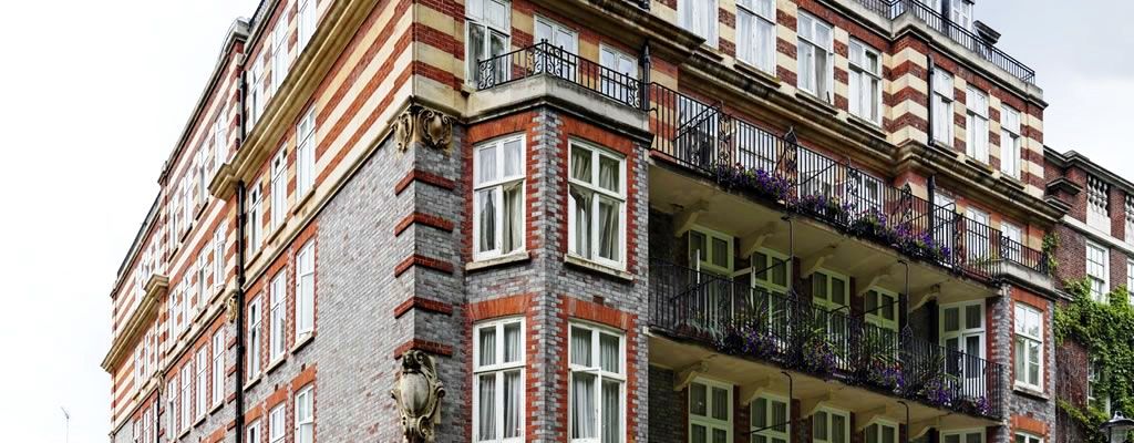 Rochester Hotel By Blue Orchid 
