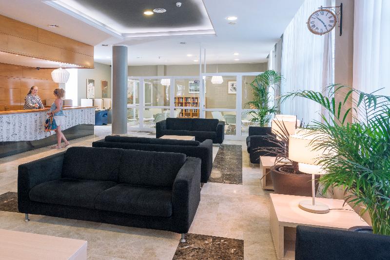 Cye Holiday Centre Aparthotel