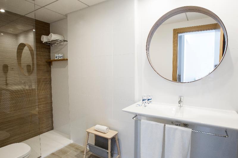 Cye Holiday Centre Aparthotel
