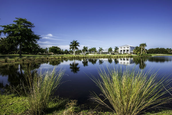 Naples Beach Hotel And Golf Club 