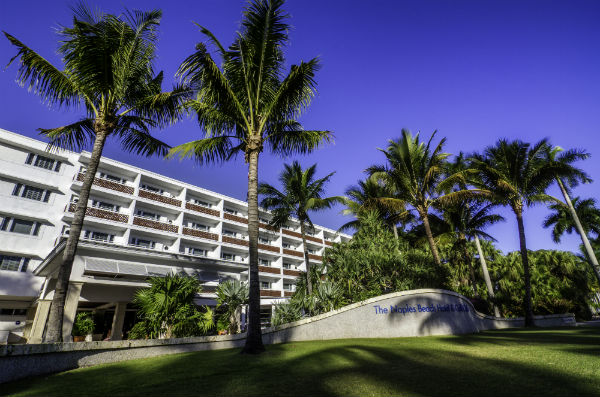Naples Beach Hotel And Golf Club 