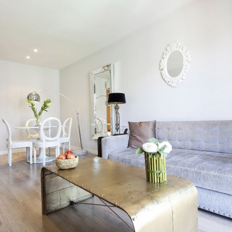 Grandom Suites 