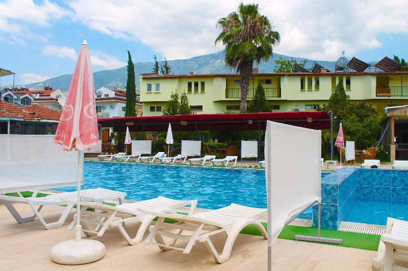 Carmina Hotel — foto 3