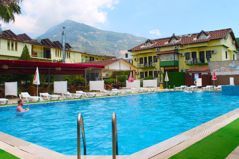 Carmina Hotel — foto 4