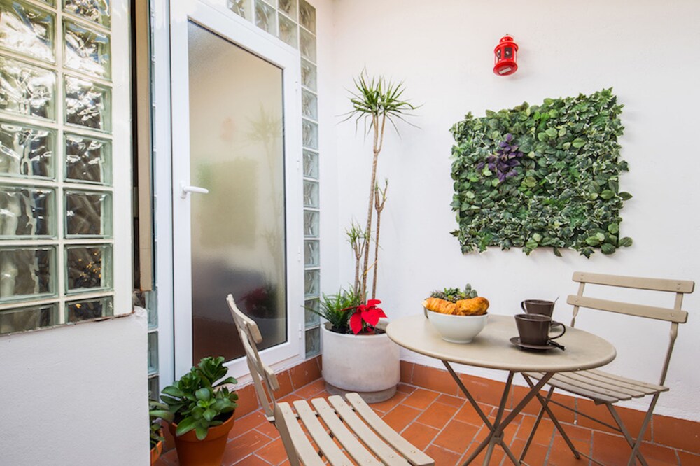 City Center Barcelona By Lodging Apartments City Center Barcelona By Lodging Apartments