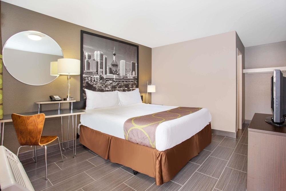 Super 8 By Wyndham Las Vegas Nellis Afb Area Super 8 By Wyndham Las Vegas Nellis Afb Area
