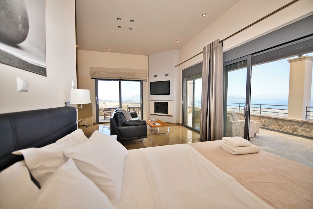 Marini Luxury Apartments And Suites Marini Luxury Apartments And Suites