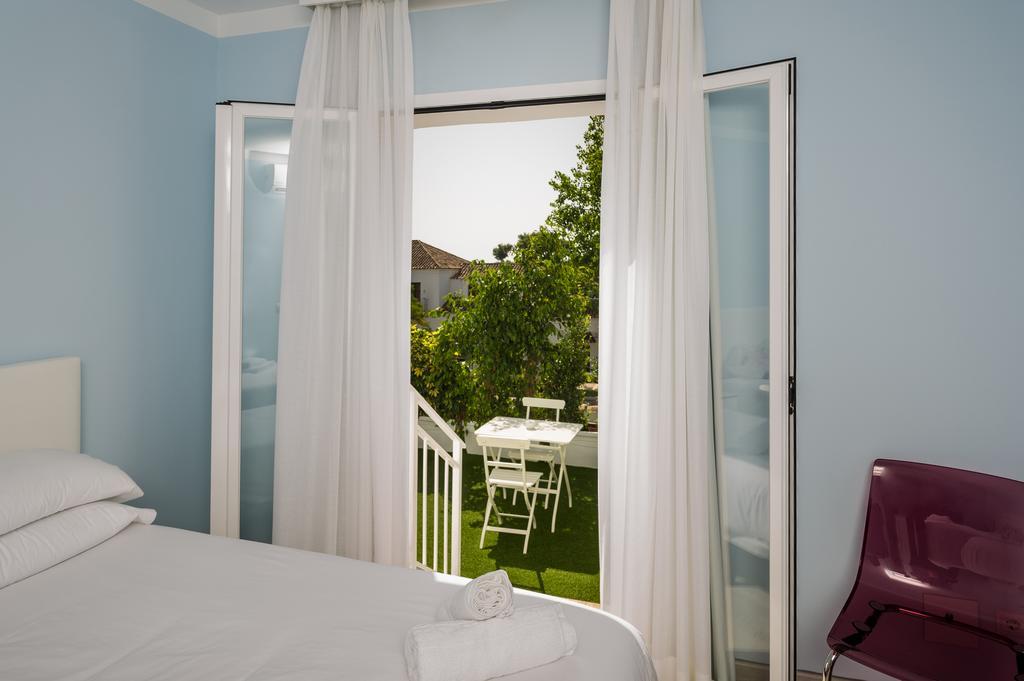 Bluebelle By Pillow Bluebelle By Pillow