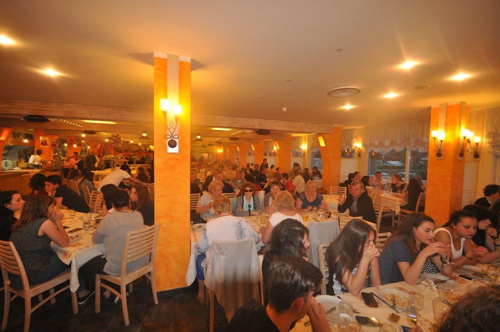 Grand Hotel Azzurra Club 