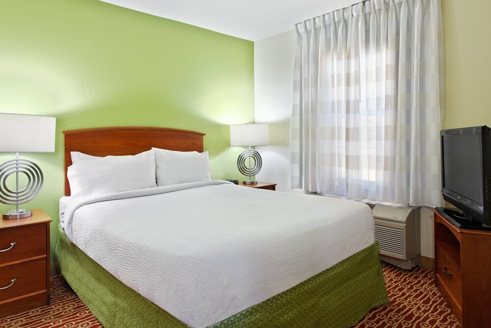 Towneplace Suites By Marriott Charlotte Arrowood 