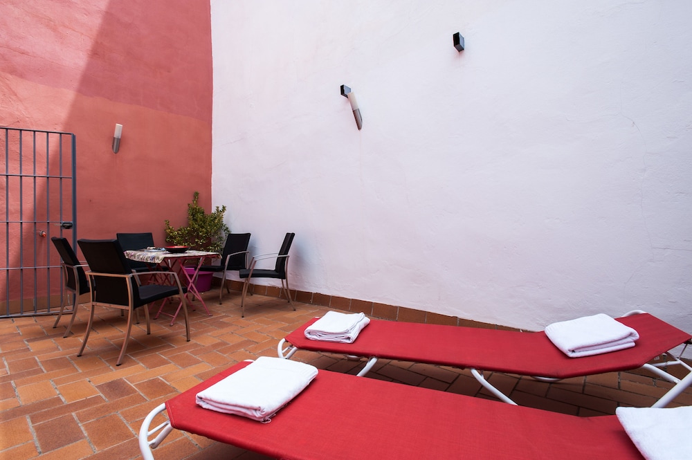 Pilatos Singular Apartments 