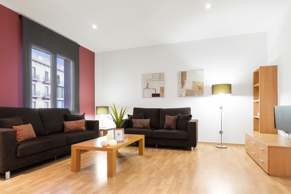 Fisa Rentals Ramblas Apartments 