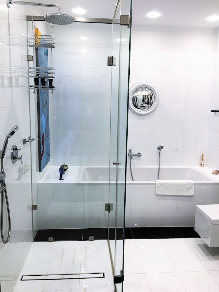 Luxury Apartments Mondrian Old Town 