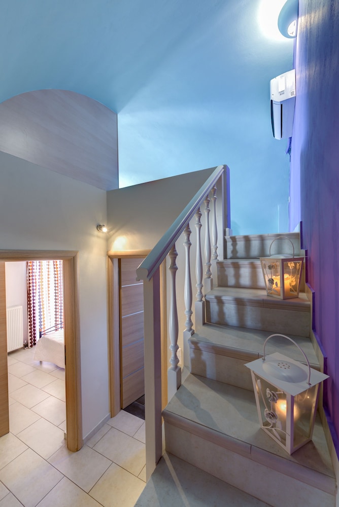 Akrotiri Apartments — foto 5