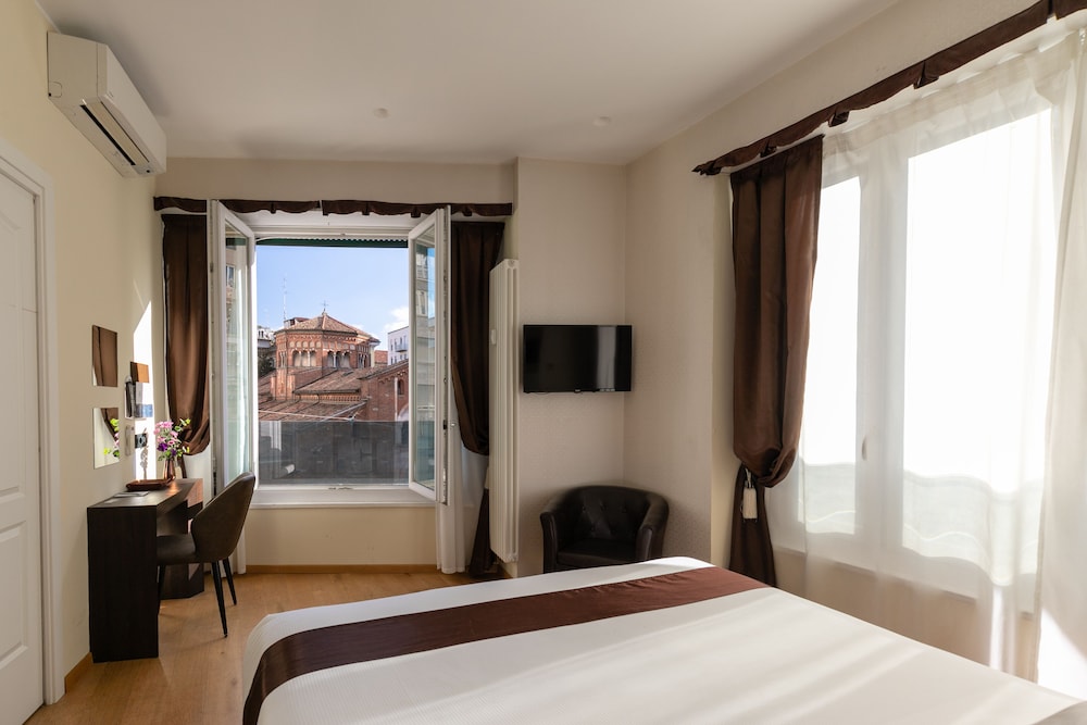 San Babila Suite San Babila Suite
