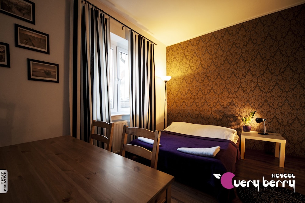 Very Berry Hostel 