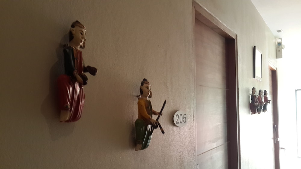 Behind The Scene Boutique Hotel @ Samui 