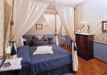 Villa Del Bosco & Vdbnext Hotel 