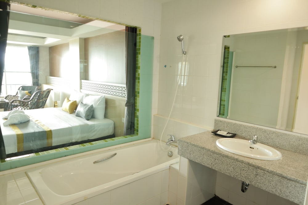 Irest Ao Nang Krabi 