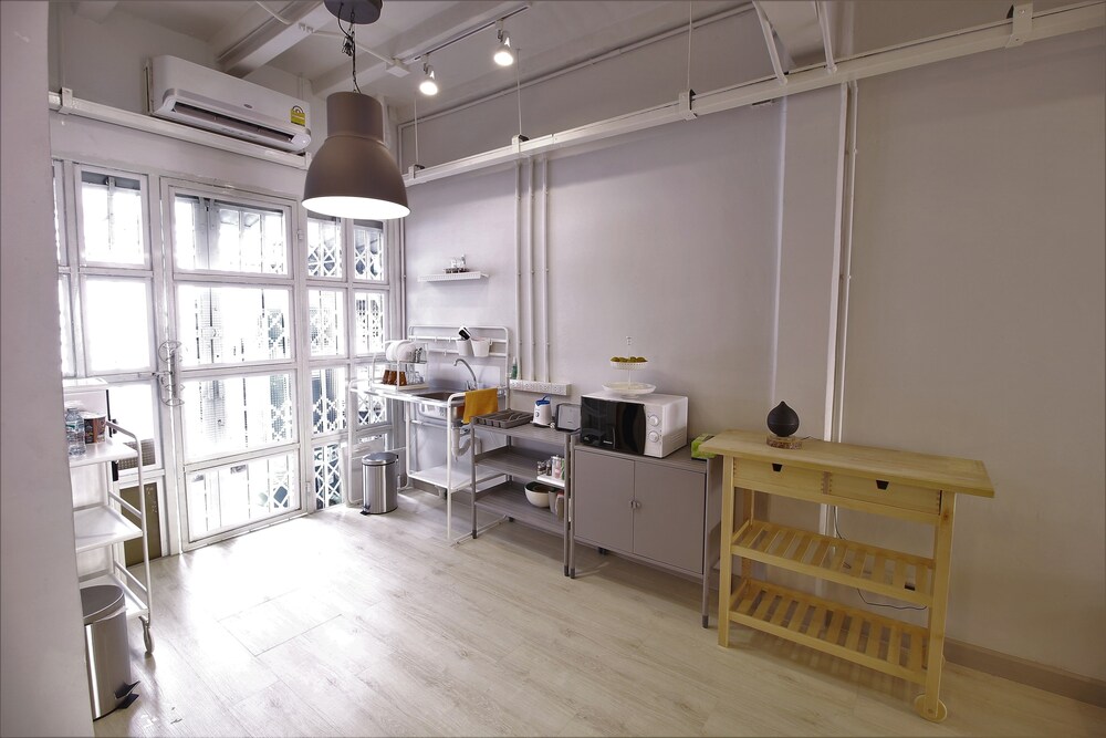 168 Hostel 