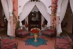 Riad Mazal 