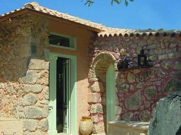 Pavezzo Country Retreat 