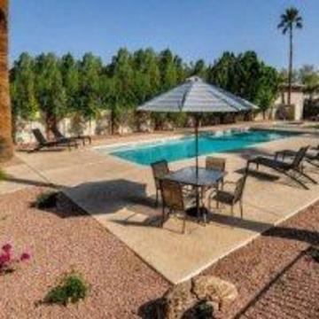 Howard Johnson By Wyndham Scottsdale Old Town 