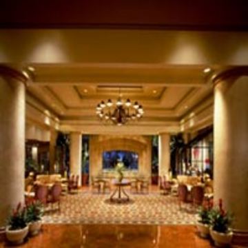 Sheraton Crescent Hotel 