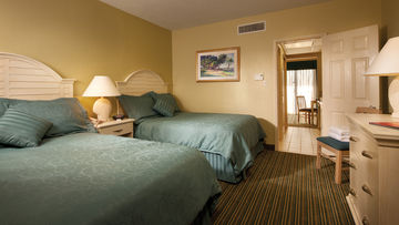 Alden Suites - A Beachfront Resort 