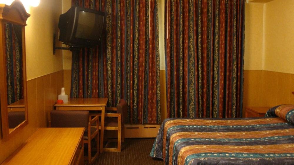 Riviera Motor Inn Brooklyn 