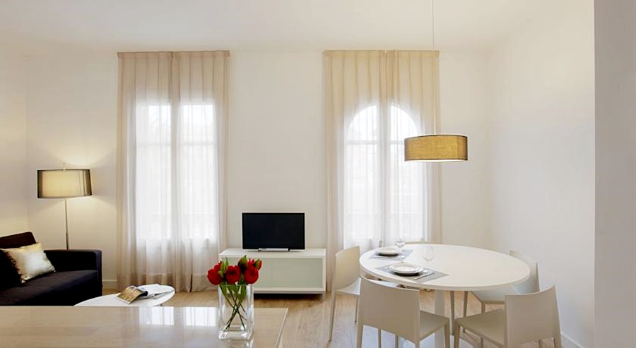 Barcelona Apartment Viladomat 