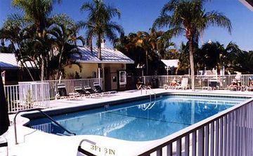 Lemon Tree Inn 