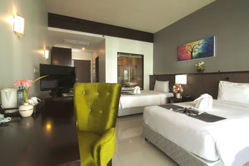 Woraburi The Ritz Resort & Spa 