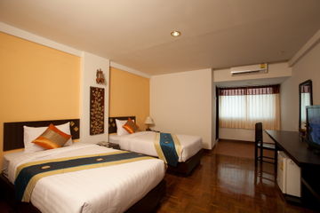 Bua Raya Hotel 