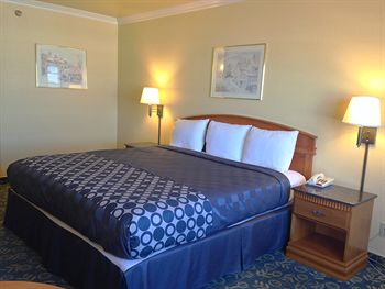Surestay Hotel By Best Western Fontana Surestay Hotel By Best Western Fontana