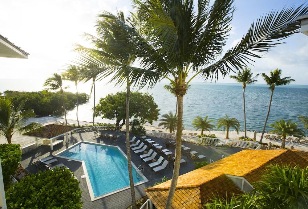 Pelican Cove Resort & Marina 