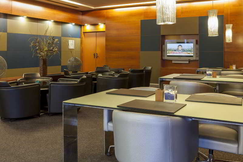 Ac Hotel By Marriott Aravaca 
