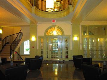 Hotel 140 