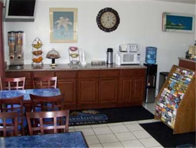 Omeo Suites Glass Beach 