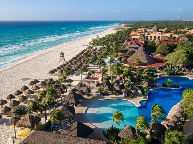 Iberostar Waves Tucán