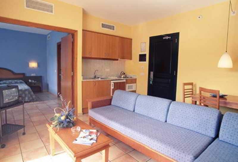 Aparthotel Vibra Blanc Palace photo 18